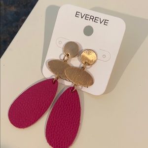 EVEREVE Earrings
